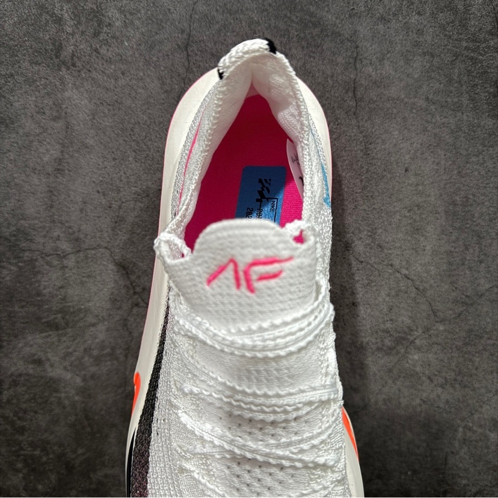 Nike Air Zoom Alphafly NEXT %3 - Picture 6 of 9